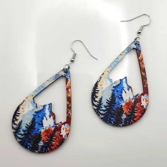 Boho Mountain Scape Earrings - Picture 1 of 3